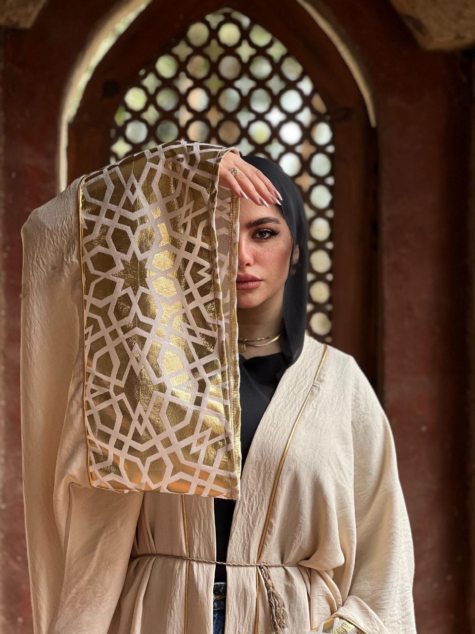 Linen Metallic Abaya